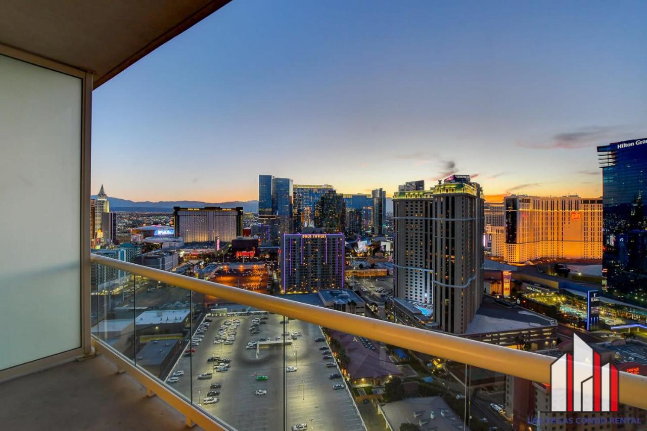 Mgm Signature-29-607 F1 Track & Strip View Balcony Holiday home